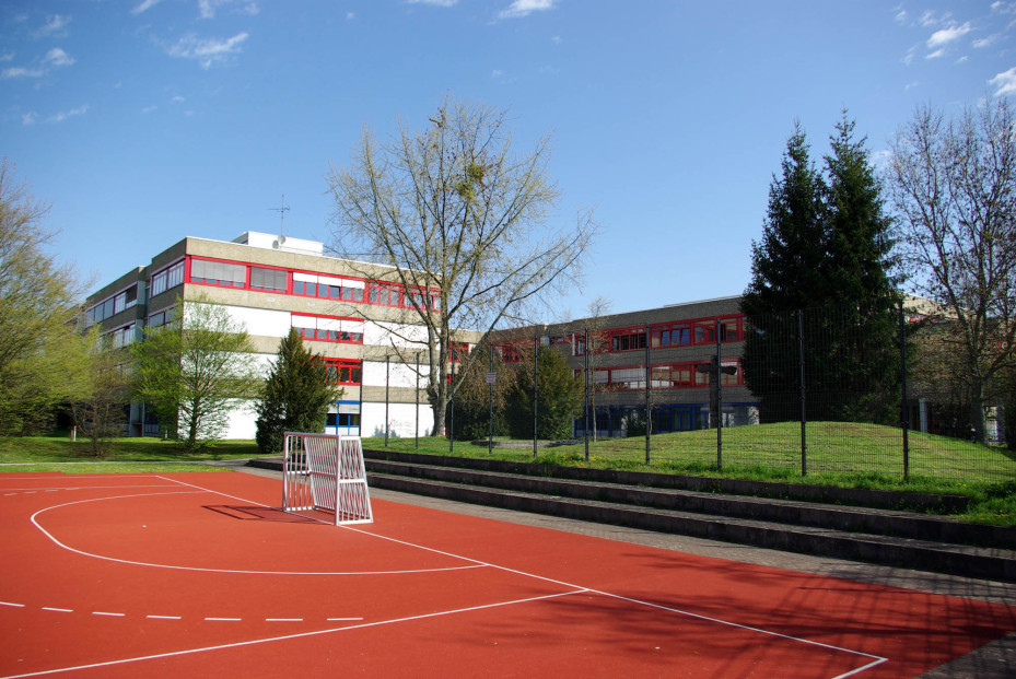 Gottlieb-Daimler-Schule Fußballplatz